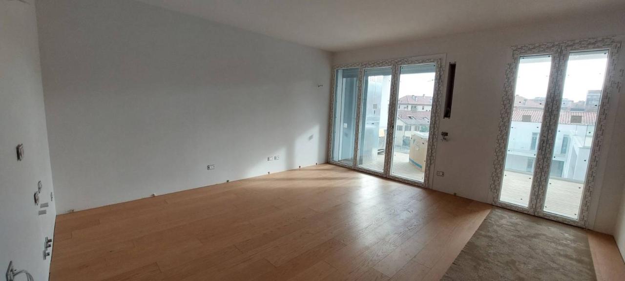 appartamento in vendita a Milano in zona Crescenzago