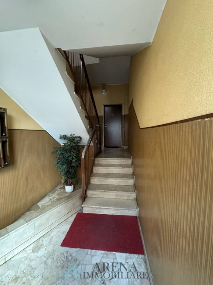 appartamento in vendita a Milano in zona Rogoredo