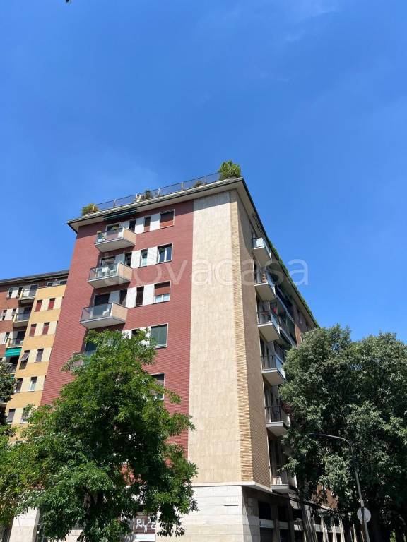 appartamento in vendita a Milano in zona Il Portello