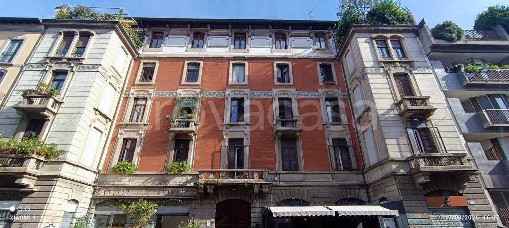 appartamento in vendita a Milano in zona Porta Venezia