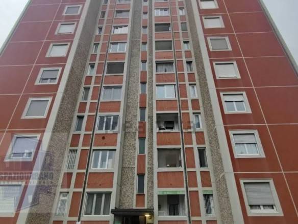 appartamento in vendita a Milano in zona Forze Armate