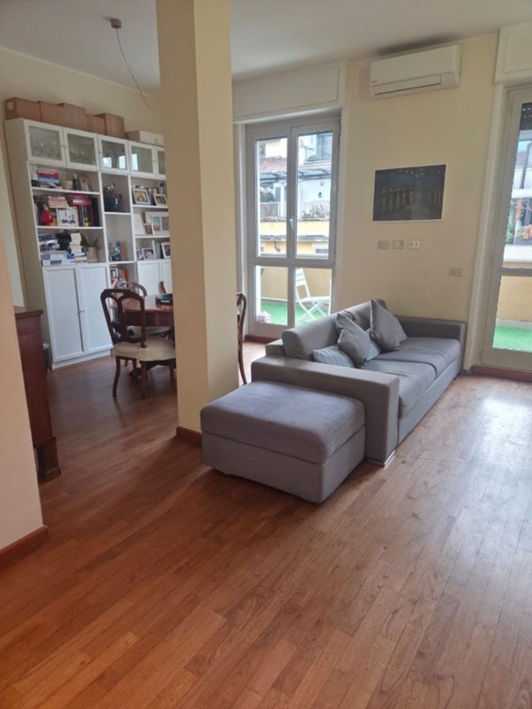 appartamento in vendita a Milano in zona Solari