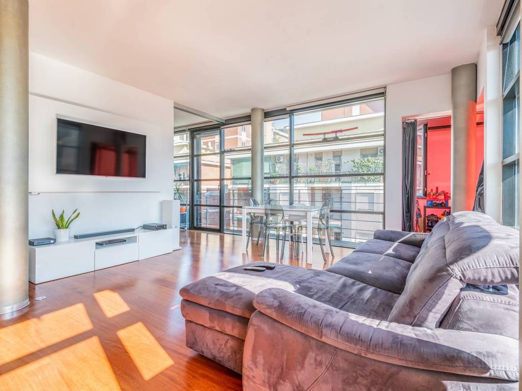 appartamento in vendita a Milano in zona Turro