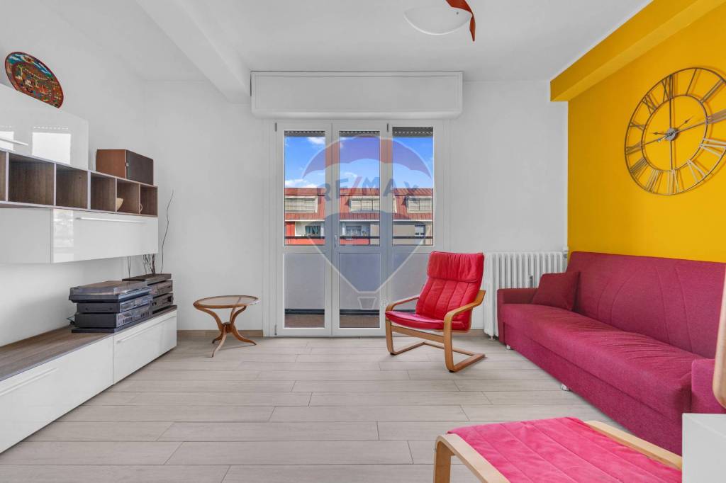 appartamento in vendita a Milano in zona Famagosta