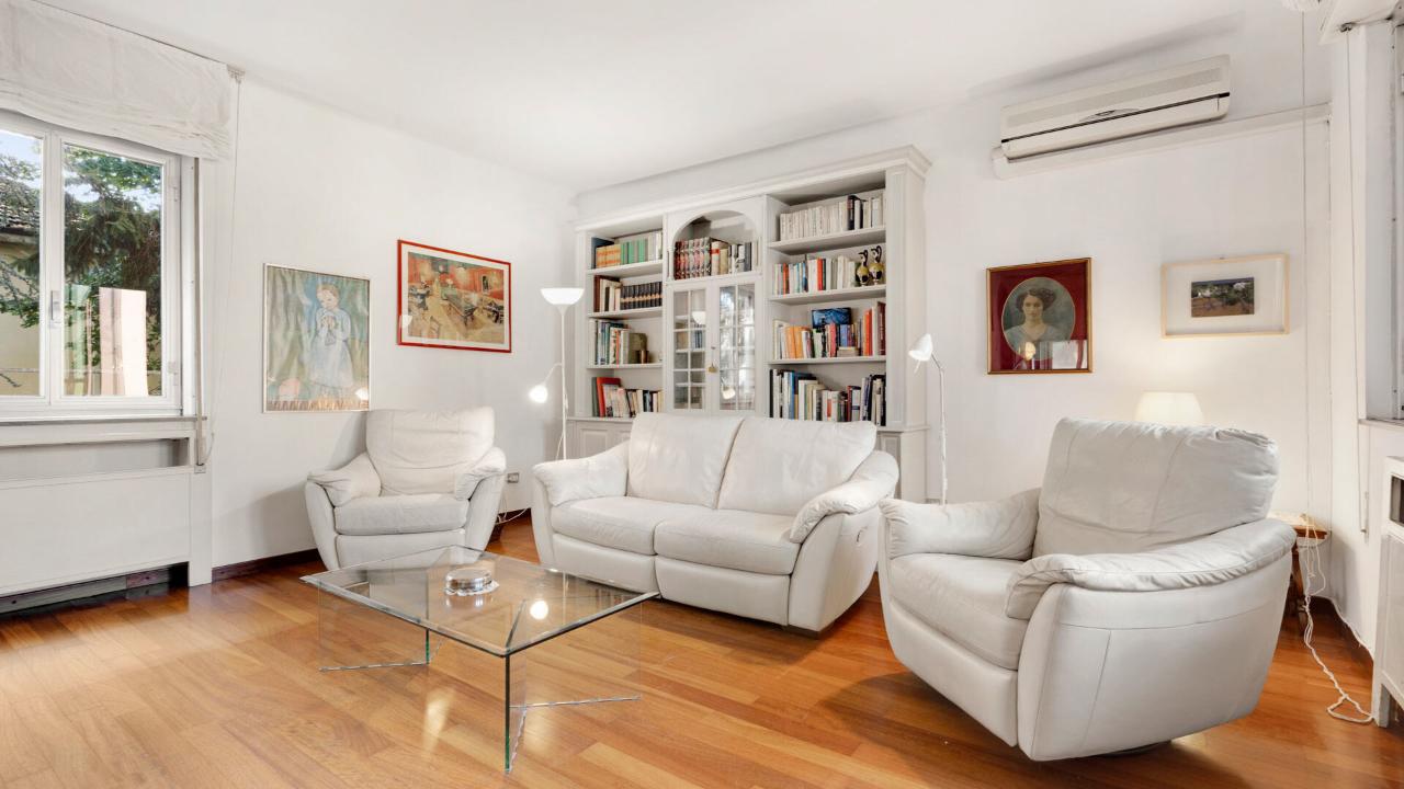 casa indipendente in vendita a Milano in zona Maggiolina