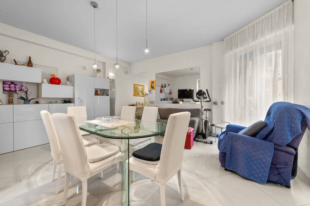 appartamento in vendita a Milano in zona Città Studi