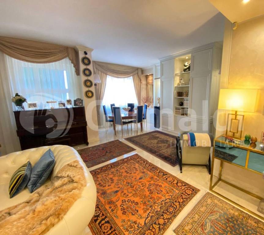 appartamento in vendita a Milano in zona Maggiolina