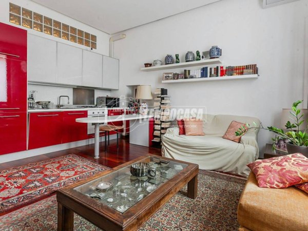 appartamento in vendita a Milano in zona Isola