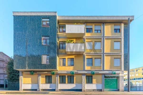 appartamento in vendita a Milano in zona Lambrate