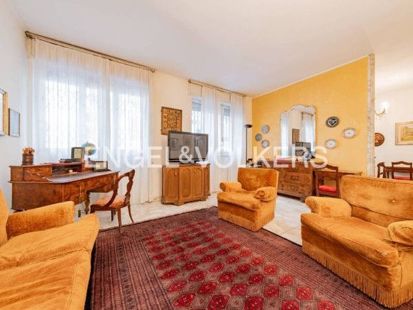 appartamento in vendita a Milano in zona Solari