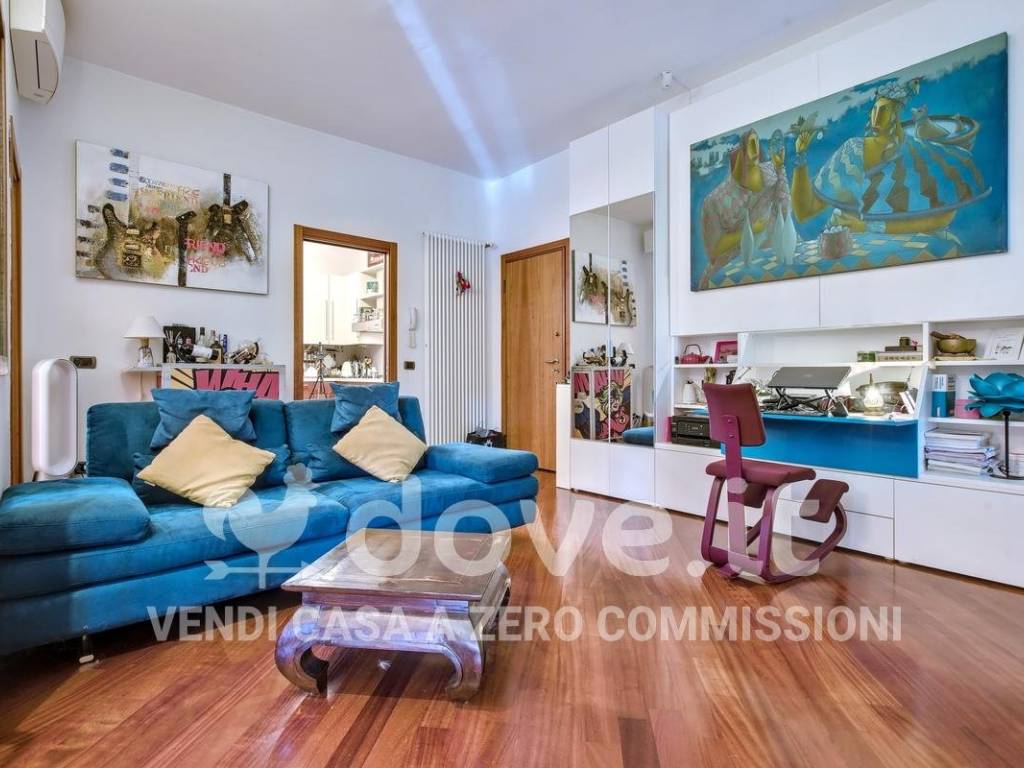 appartamento in vendita a Milano in zona Barona