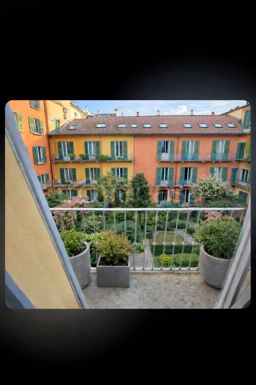 appartamento in vendita a Milano in zona Cagnola