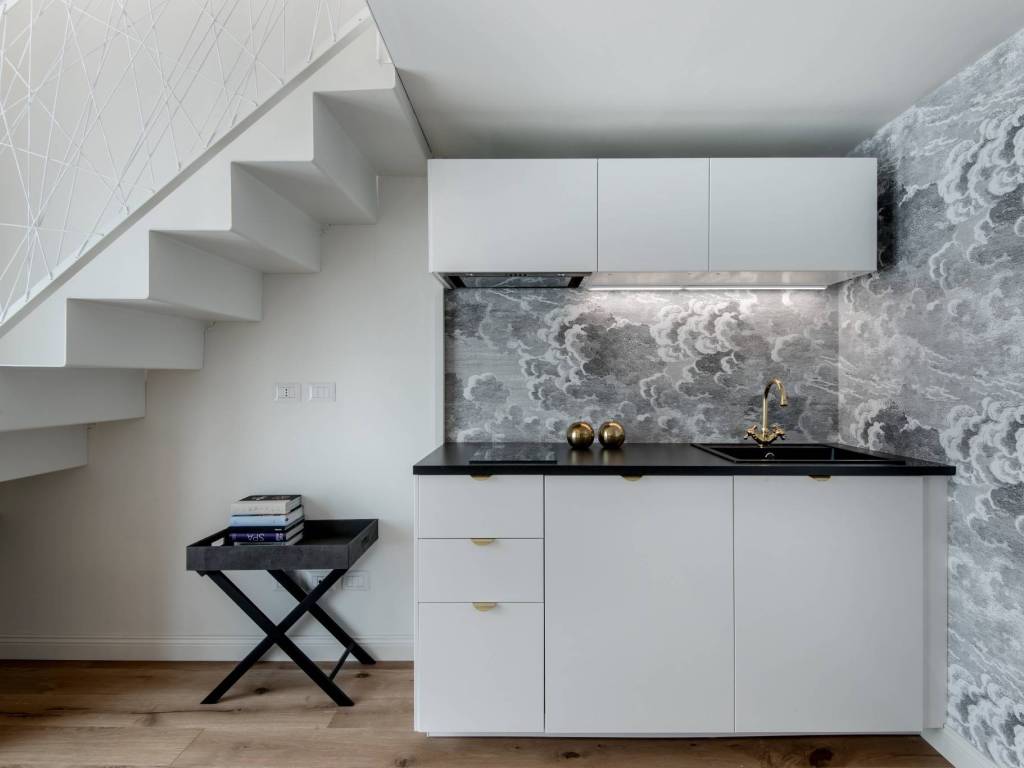 appartamento in vendita a Milano in zona Cinque Giornate