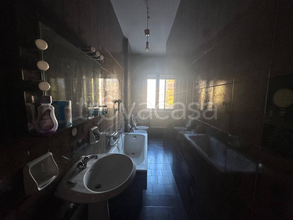 appartamento in vendita a Milano in zona Bruzzano