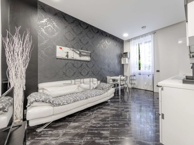 appartamento in vendita a Milano in zona Città Studi