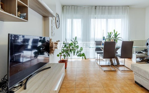 appartamento in vendita a Milano in zona Rogoredo