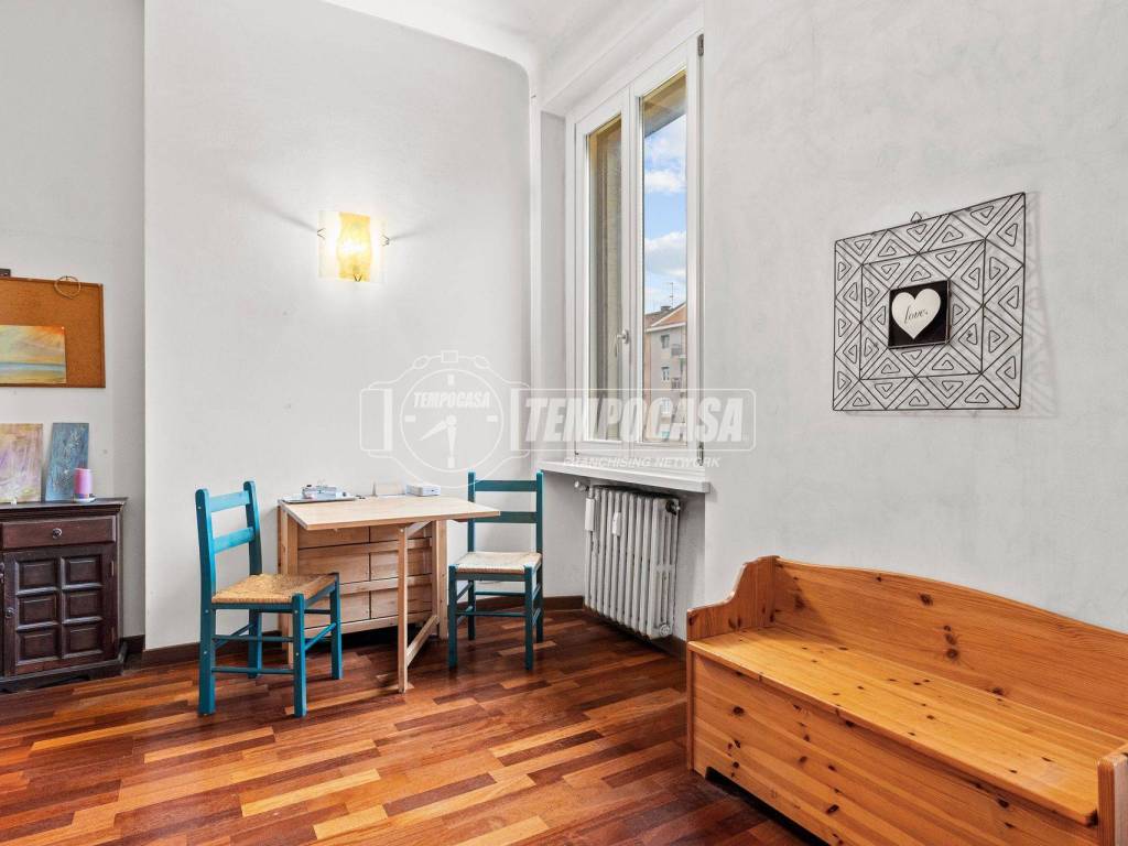 appartamento in vendita a Milano in zona XXII Marzo
