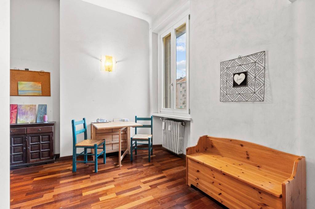 appartamento in vendita a Milano in zona XXII Marzo