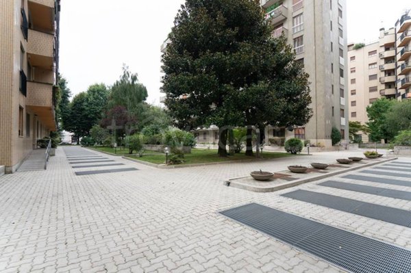 appartamento in vendita a Milano in zona Vigentino