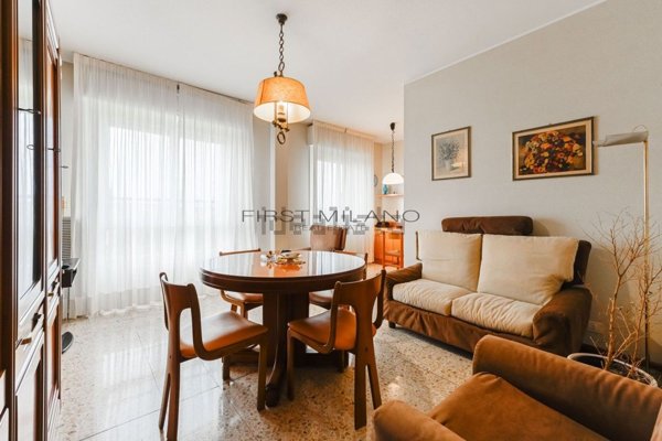 appartamento in vendita a Milano in zona Segnano