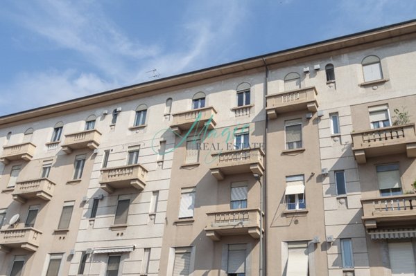 appartamento in vendita a Milano in zona Lambrate