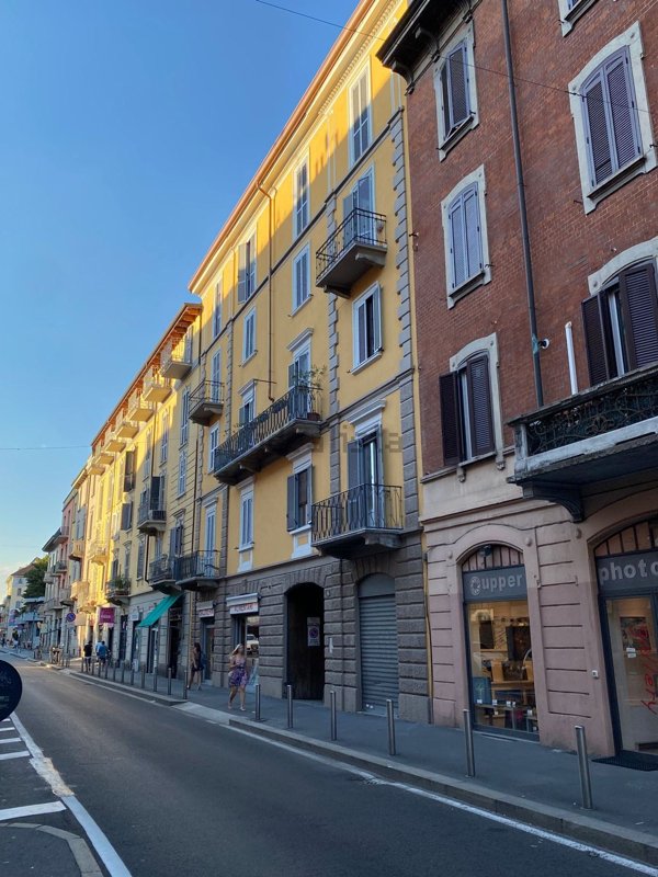 appartamento in vendita a Milano in zona Dergano