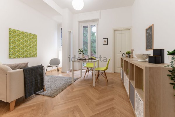 appartamento in vendita a Milano in zona XXII Marzo