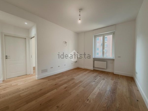 appartamento in vendita a Milano in zona Centro Direzionale