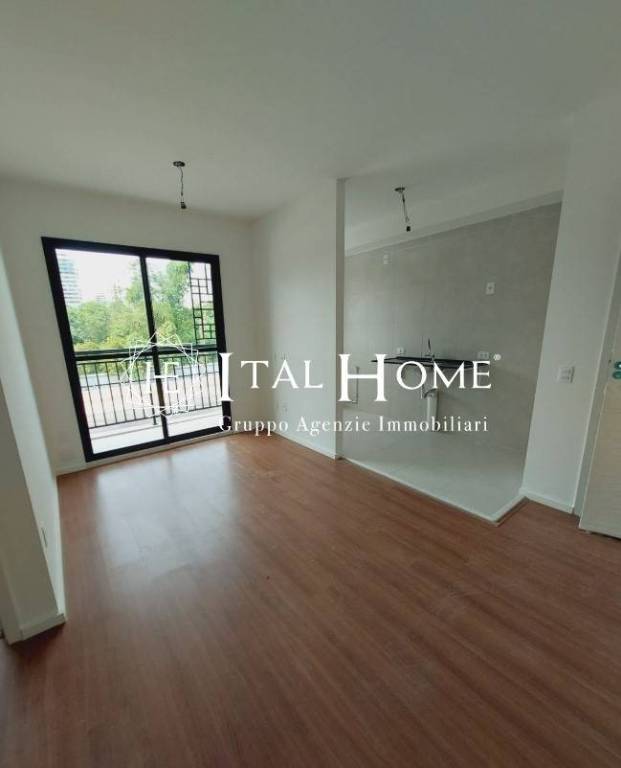 appartamento in vendita a Milano in zona Baggio