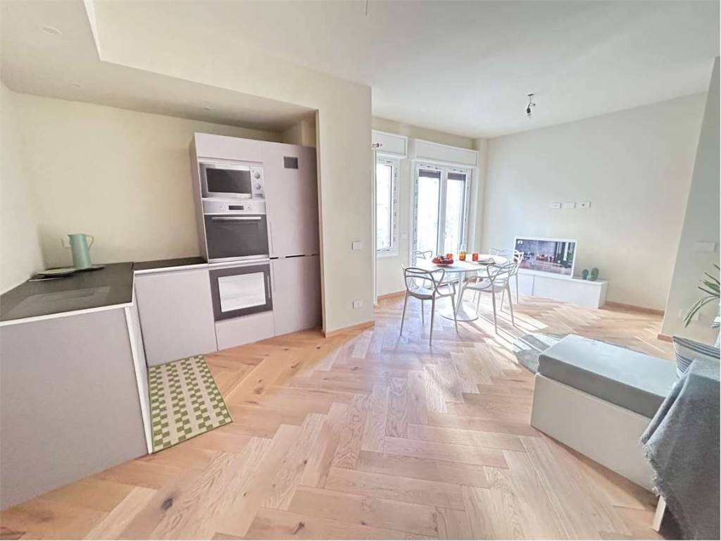 appartamento in vendita a Milano in zona Il Portello