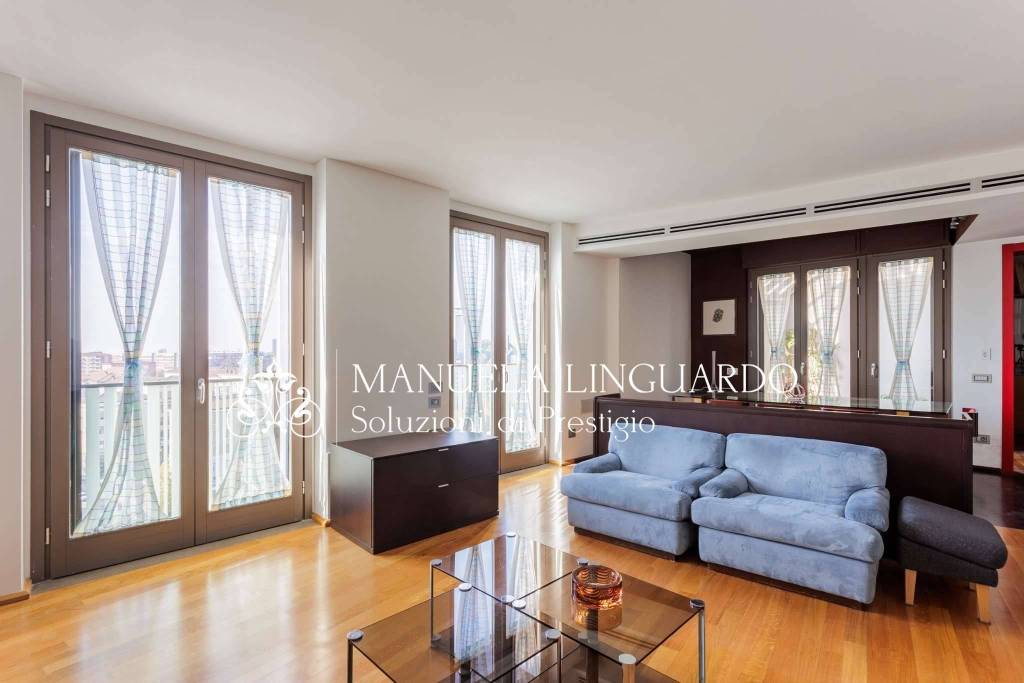 appartamento in vendita a Milano in zona Il Portello