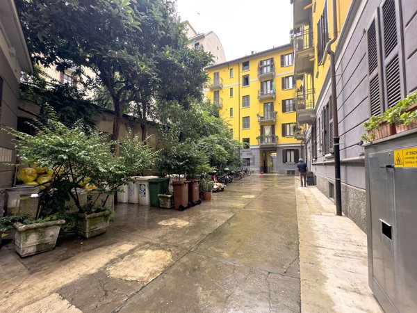 appartamento in vendita a Milano in zona XXII Marzo