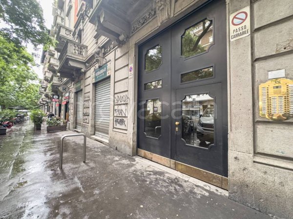 appartamento in vendita a Milano in zona XXII Marzo