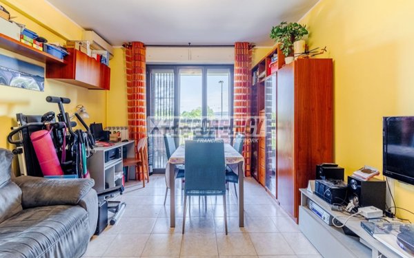 appartamento in vendita a Milano in zona Rogoredo