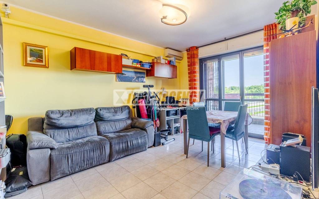 appartamento in vendita a Milano in zona Rogoredo