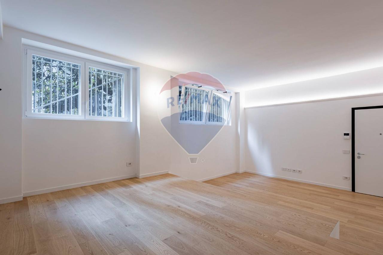 appartamento in vendita a Milano in zona Porta Ticinese
