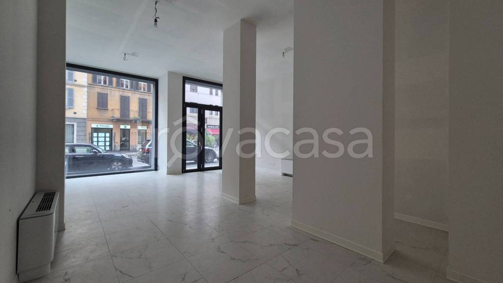 negozio in vendita a Milano