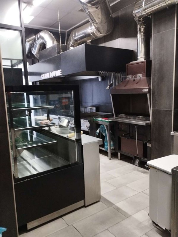 negozio in vendita a Milano in zona Sempione