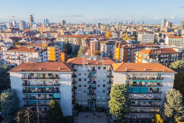appartamento in vendita a Milano in zona Corvetto
