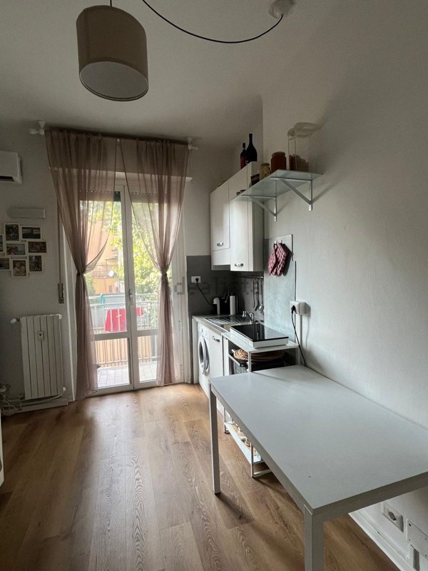 appartamento in vendita a Milano in zona Calvairate