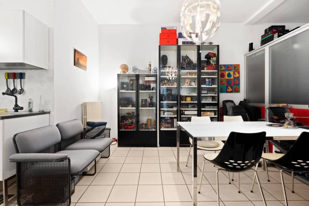 ufficio in vendita a Milano in zona Cinque Giornate