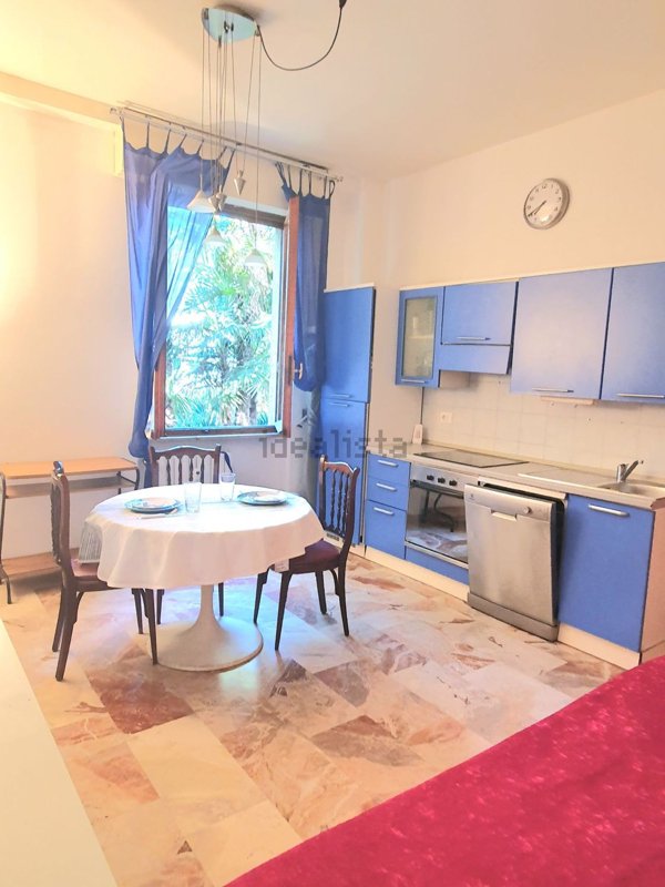 appartamento in vendita a Milano in zona Porta Genova