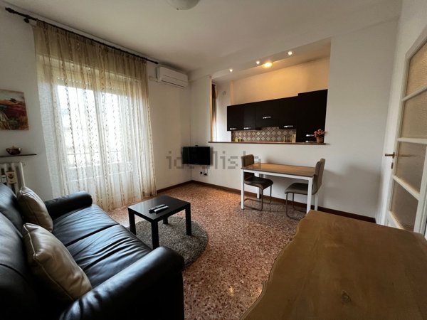 appartamento in vendita a Milano in zona Sempione