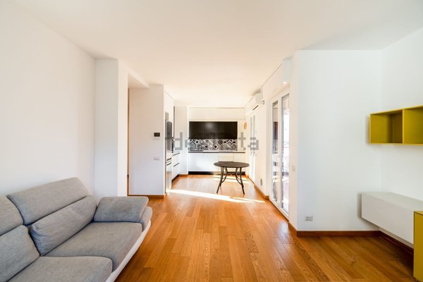 appartamento in vendita a Milano in zona Rogoredo