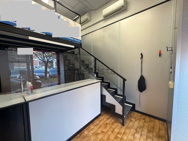 negozio in vendita a Milano