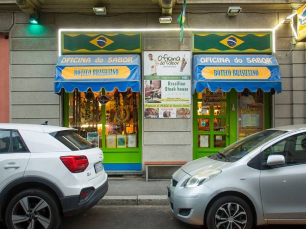 negozio in vendita a Milano in zona Porta Romana