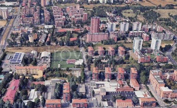 appartamento in vendita a Milano in zona Adriano