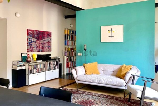 appartamento in vendita a Milano in zona Lorenteggio