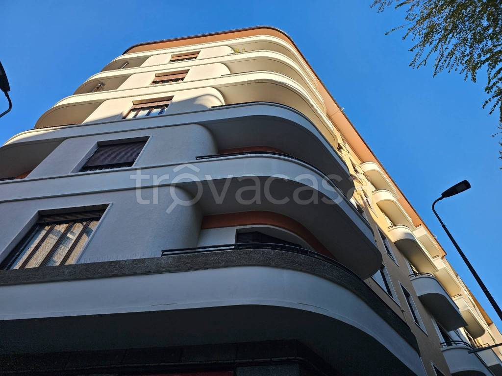 appartamento in vendita a Milano in zona Città Studi