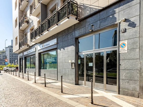 ufficio in vendita a Milano in zona Loreto
